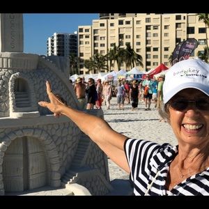 Meet your Posher, Shirley